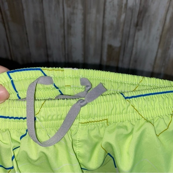 Nike Green Tempo Track Shorts - Picture 5 of 5